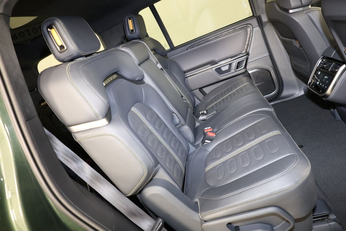Used 2022 Rivian R1S Launch Edition Quad AWD/4WD image 29