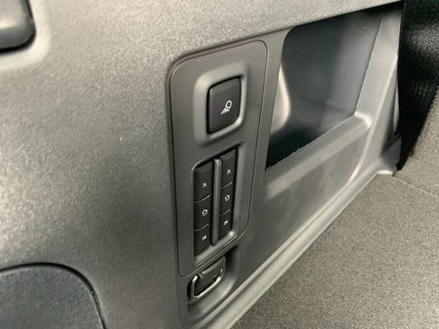 New 2026 Lincoln Navigator Reserve AWD/4WD image 5