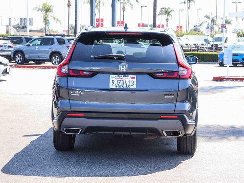 Used 2024 Honda CR-V Sport Touring image 12