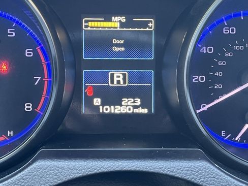 Used 2016 Subaru Legacy 2.5i Premium AWD/4WD image 8