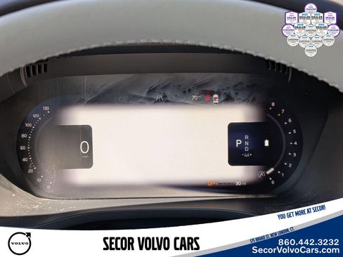 Used 2023 Volvo XC60 B5 Plus w/ Climate Package AWD/4WD image 20