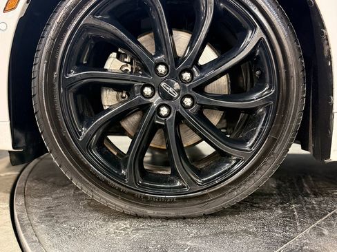 Used 2020 Lincoln MKZ Reserve w/ Monochromatic Package image 13