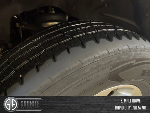 Used 2021 RAM 1500 Laramie image 7