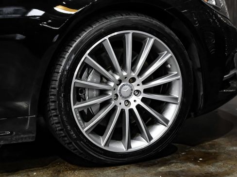 Used 2016 Mercedes-Benz S 550 Sedan image 58