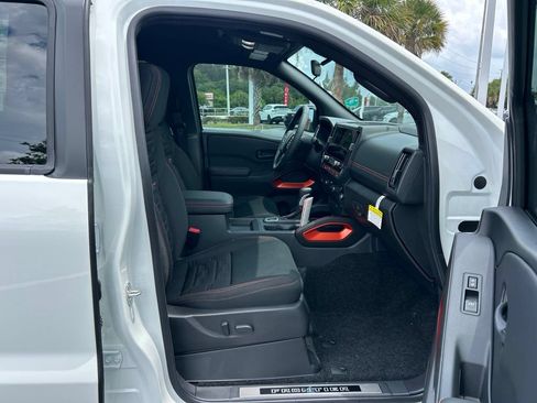 New 2026 Nissan Frontier PRO-4X w/ Tow Package AWD/4WD image 37