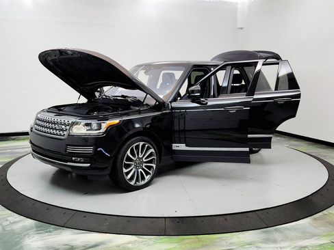 Used 2017 Land Rover Range Rover Long Wheelbase Autobiography AWD/4WD image 9