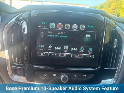 Used 2019 Chevrolet Traverse LT w/ LT Premium Package AWD/4WD image 20