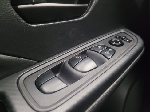 Used 2024 Nissan Versa S w/ Trunk Package image 27