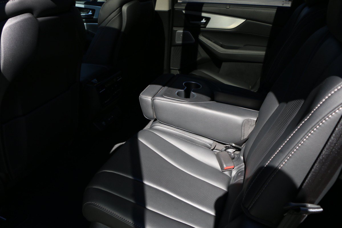 Used 2026 Acura MDX w/ Technology Package FWD image 33