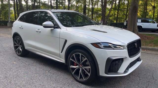 Used 2023 Jaguar F-PACE SVR AWD/4WD image 2