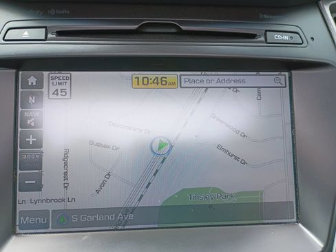 Used 2017 Hyundai Santa Fe Limited FWD image 11