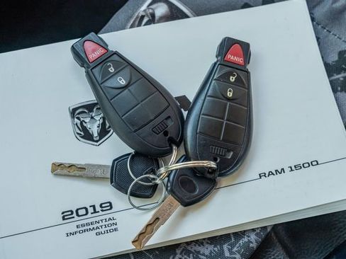 Used 2019 RAM 1500 Classic Warlock AWD/4WD image 46