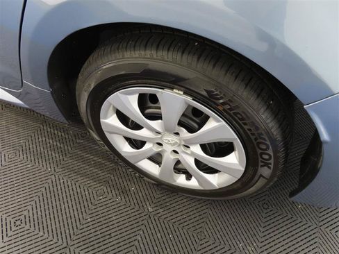 Used 2024 Toyota Corolla LE FWD image 7