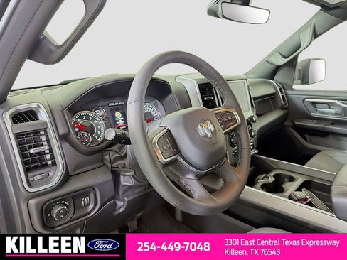 Used 2025 RAM 1500 Lone Star image 10