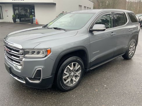 Used 2022 GMC Acadia SLE image 41