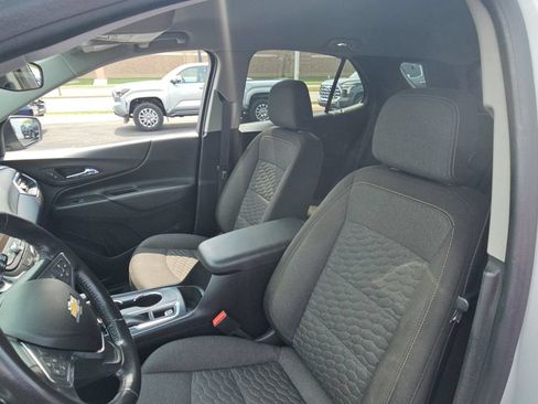 Used 2019 Chevrolet Equinox LT AWD/4WD image 25