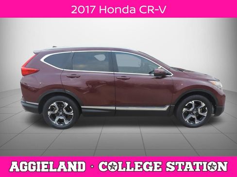 Used 2017 Honda CR-V Touring image 2