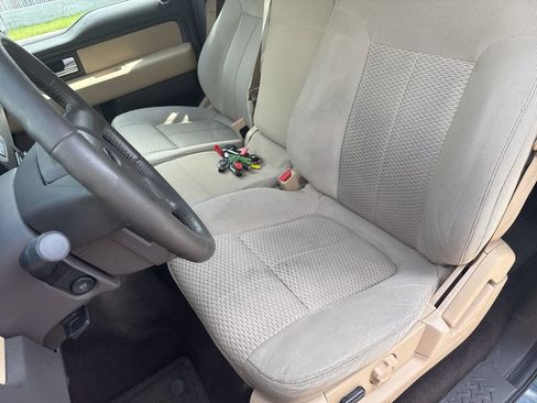 Used 2014 Ford F150 XLT w/ Equipment Group 302A Luxury RWD image 11