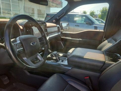 Used 2021 Ford F150 Lariat w/ Equipment Group 502A High AWD/4WD image 5