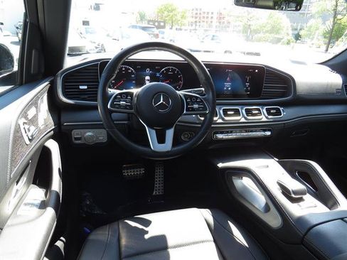 Certified 2022 Mercedes-Benz GLS 450 4MATIC image 9