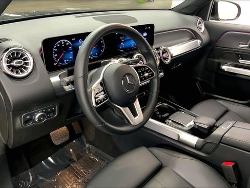 Certified 2021 Mercedes-Benz GLB 250 image 20