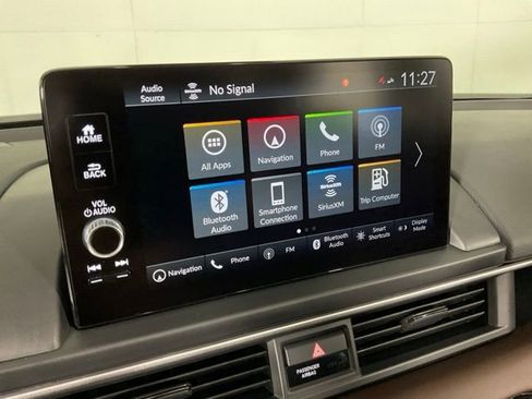 Used 2025 Honda Pilot Elite image 13
