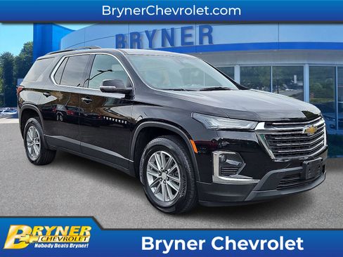 Certified 2023 Chevrolet Traverse LT w/ Rear Camera Mirror Package image 1