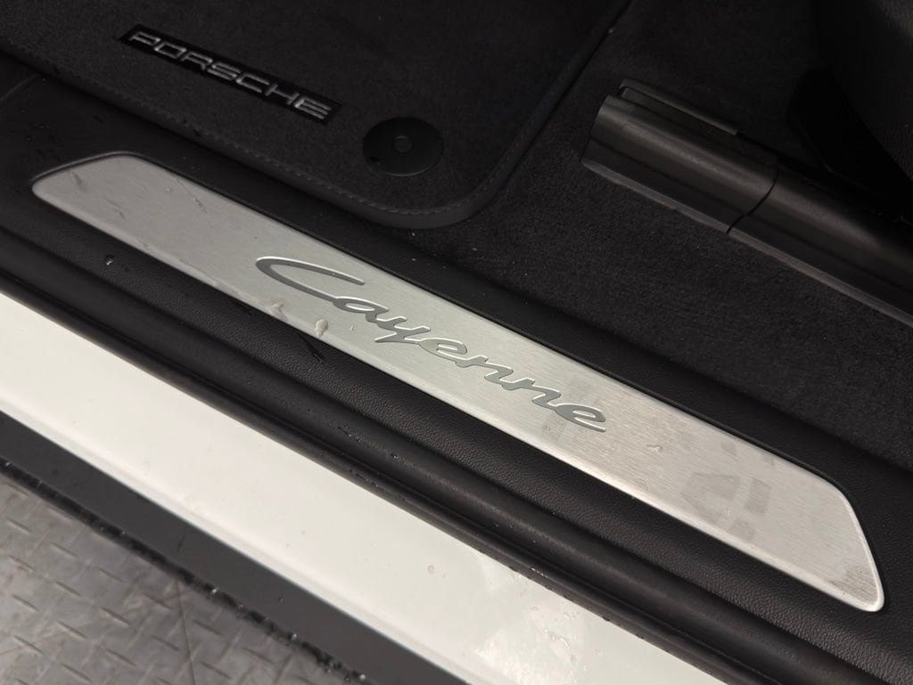 Certified 2026 Porsche Cayenne Coupe AWD/4WD image 17