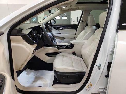 Used 2023 Buick Envision Avenir AWD/4WD image 11