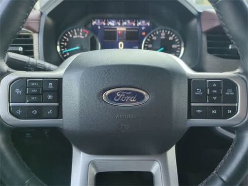 Used 2024 Ford Expedition Limited image 24