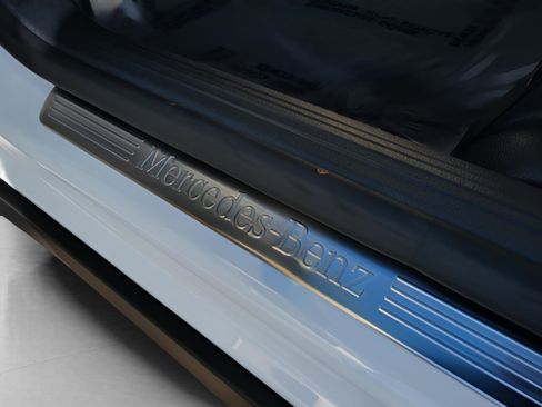 Certified 2025 Mercedes-Benz GLB 250 image 22