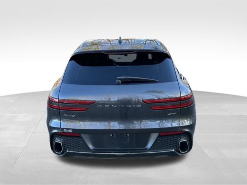 Used 2024 Genesis GV70 2.5T w/ Advanced Package image 4