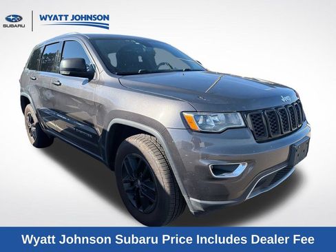 Used 2017 Jeep Grand Cherokee Limited AWD/4WD image 8