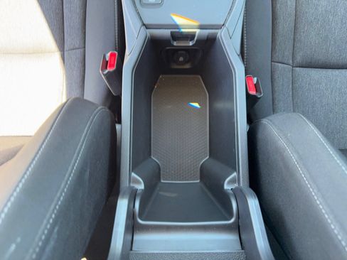 Used 2024 Honda Accord EX image 27