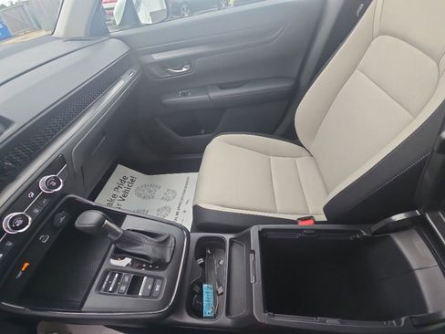 Certified 2025 Honda CR-V LX image 23