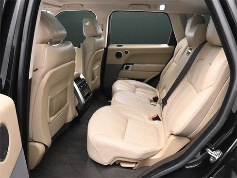 Used 2017 Land Rover Range Rover Sport HSE image 14