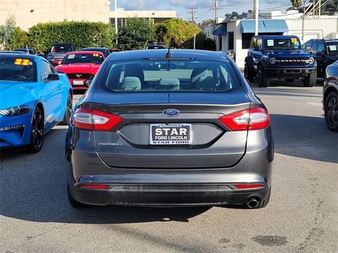 Used 2015 Ford Fusion S image 5