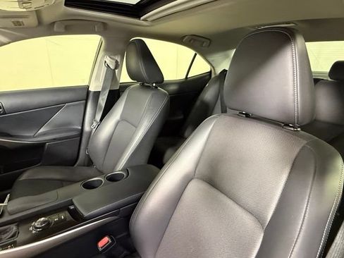 Used 2014 Lexus IS 350 w/ Navigation Package RWD image 15