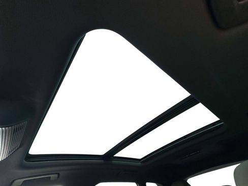 New 2026 Audi Q3 quattro 2.0T AWD/4WD image 5