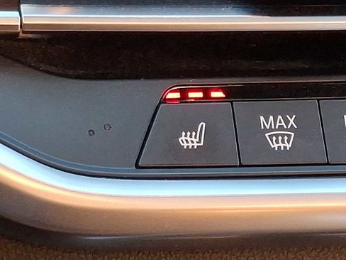 Used 2022 BMW X5 xDrive40i image 25