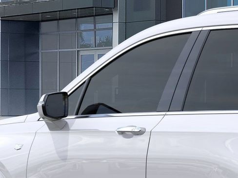 New 2025 Cadillac XT6 Luxury FWD image 12