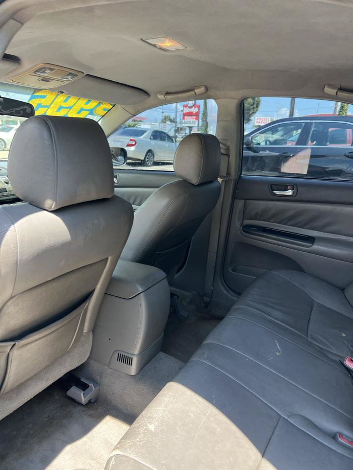 Used 2005 Toyota Camry LE FWD image 5