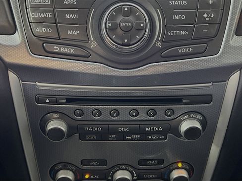 Used 2017 Nissan Pathfinder SL w/ SL Tech Package FWD image 26