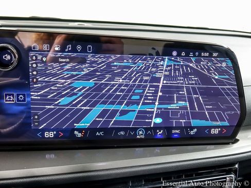 New 2026 Chevrolet Traverse LT w/ Driver Confidence Package image 15