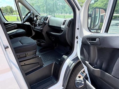 Used 2016 RAM ProMaster 3500 w/ Premium Appearance Group FWD image 13