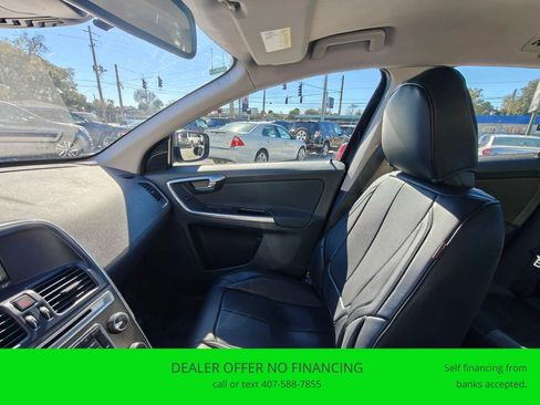Used 2015 Volvo XC60 T5 image 10