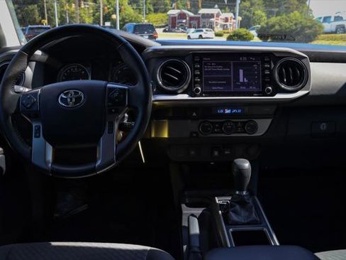 Certified 2021 Toyota Tacoma SR5 image 12