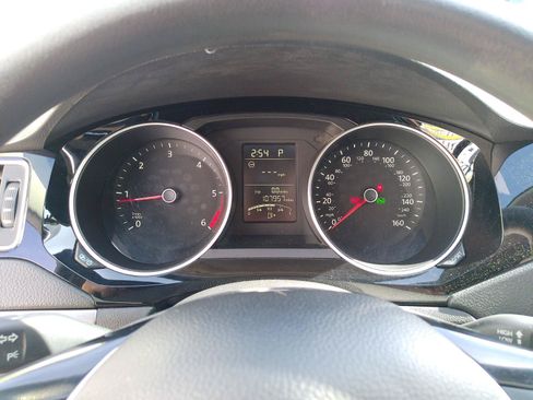 Used 2015 Volkswagen Jetta TDI S w/ Welcome Package FWD image 13
