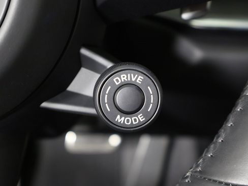 Used 2023 Porsche 911 Turbo image 47