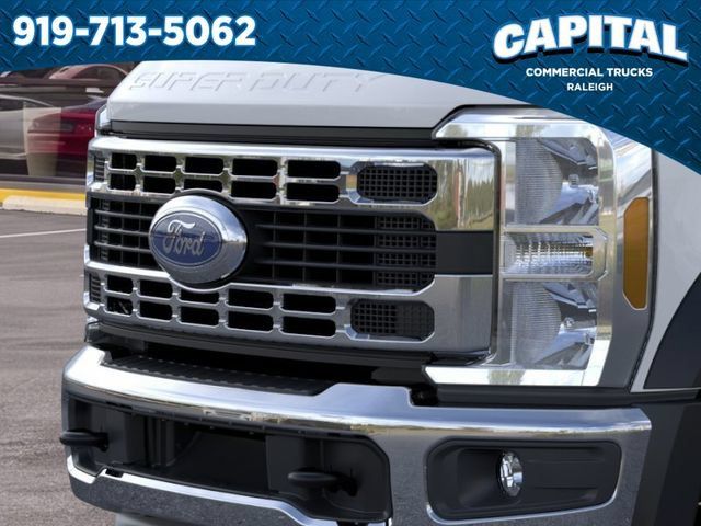 New 2026 Ford F550 Luxury RWD image 19
